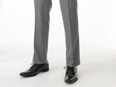 ビジネスカジュアルのスラックスの選び方5つのポイント メンズスラックスのエミネント ビジネスカジュアルのスラックスの選び方5つのポイント メンズスラックスのエミネント